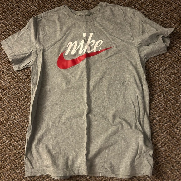 Nike tshirt men m - Picture 1 of 2